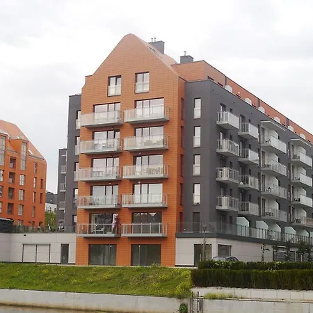 Apartament Srebrny *